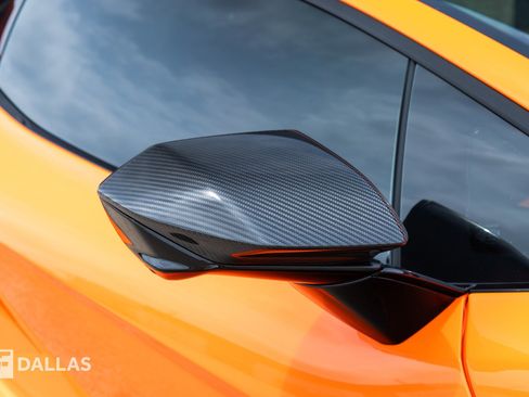 Used 2024 Lamborghini Revuelto AWD/4WD image 21