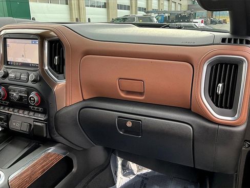 Used 2020 Chevrolet Silverado 3500 High Country w/ Z71 Off-Road Package image 17