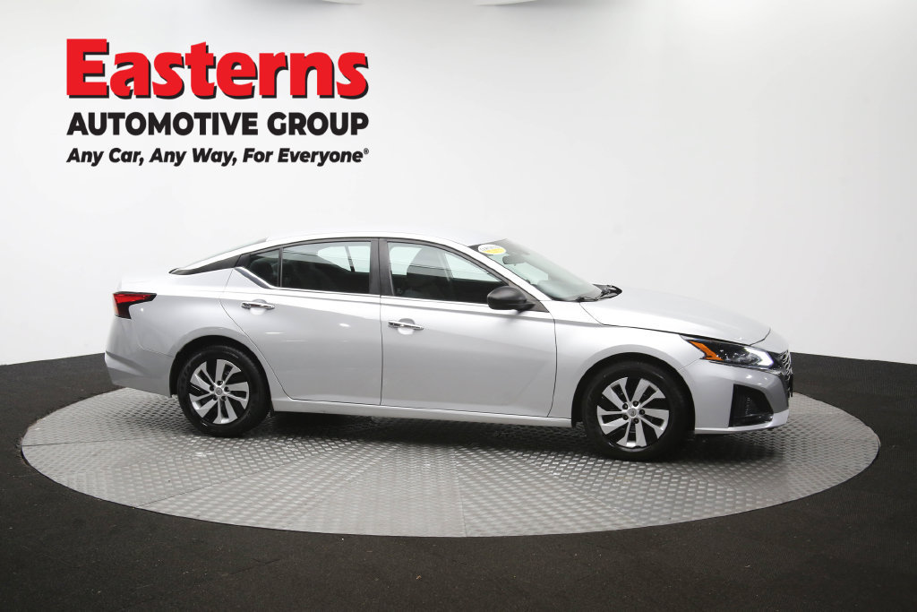 Used 2024 Nissan Altima 2.5 S FWD image 47