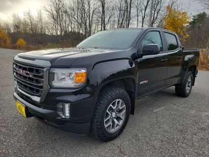 Used 2022 GMC Canyon AT4 w/ Trailering Package