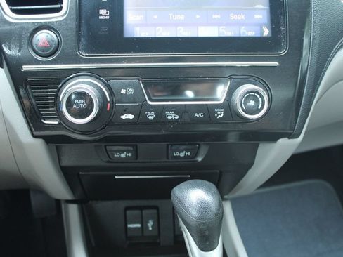 Used 2015 Honda Civic EX-L image 21