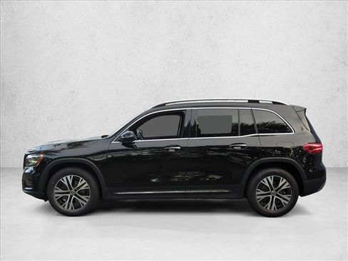 Certified 2024 Mercedes-Benz GLB 250 image 8