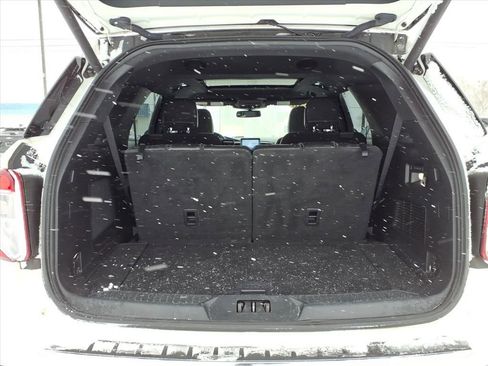 Used 2020 Ford Explorer Limited w/ Class III Trailer Tow Package image 21