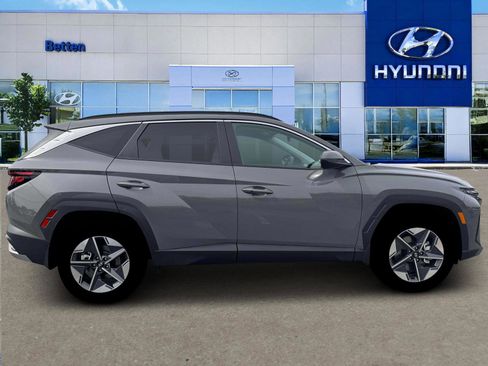 New 2026 Hyundai Tucson SEL AWD/4WD image 9