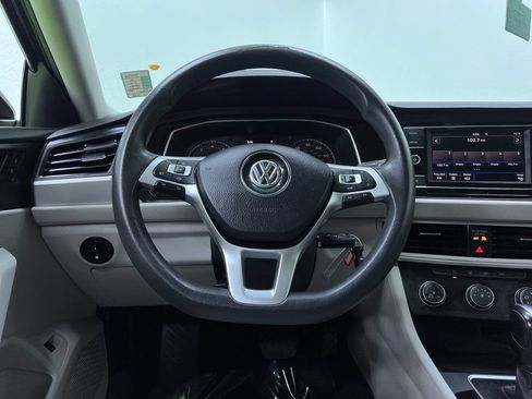 Used 2019 Volkswagen Jetta S FWD image 19