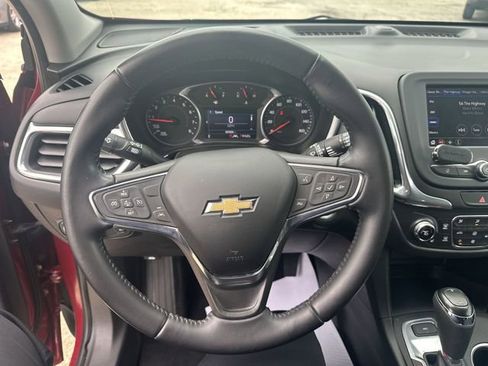 Used 2020 Chevrolet Equinox LT w/ Driver Convenience Package AWD/4WD image 15