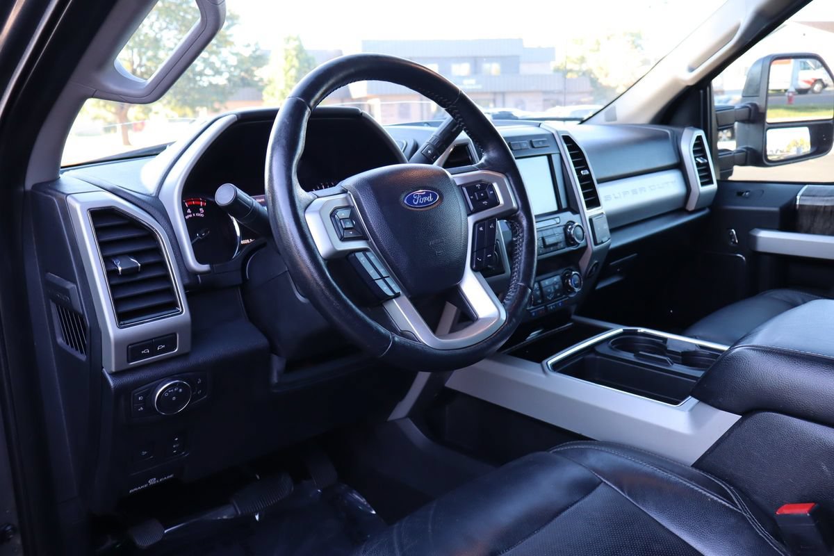 Used 2019 Ford F250 Lariat w/ Lariat Ultimate Package AWD/4WD image 15