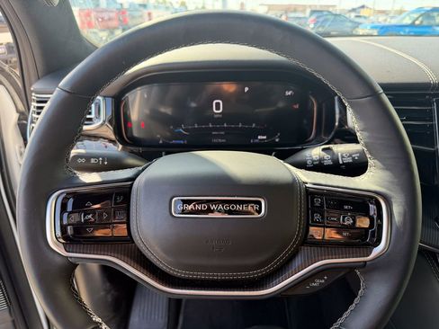 Used 2025 Jeep Grand Wagoneer L Series II Obsidian w/ Quick Order Packagew 28T image 26