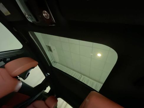 Used 2024 Kia Sportage SX image 22