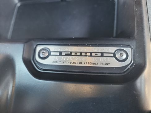 Used 2024 Ford Bronco Black Diamond image 28