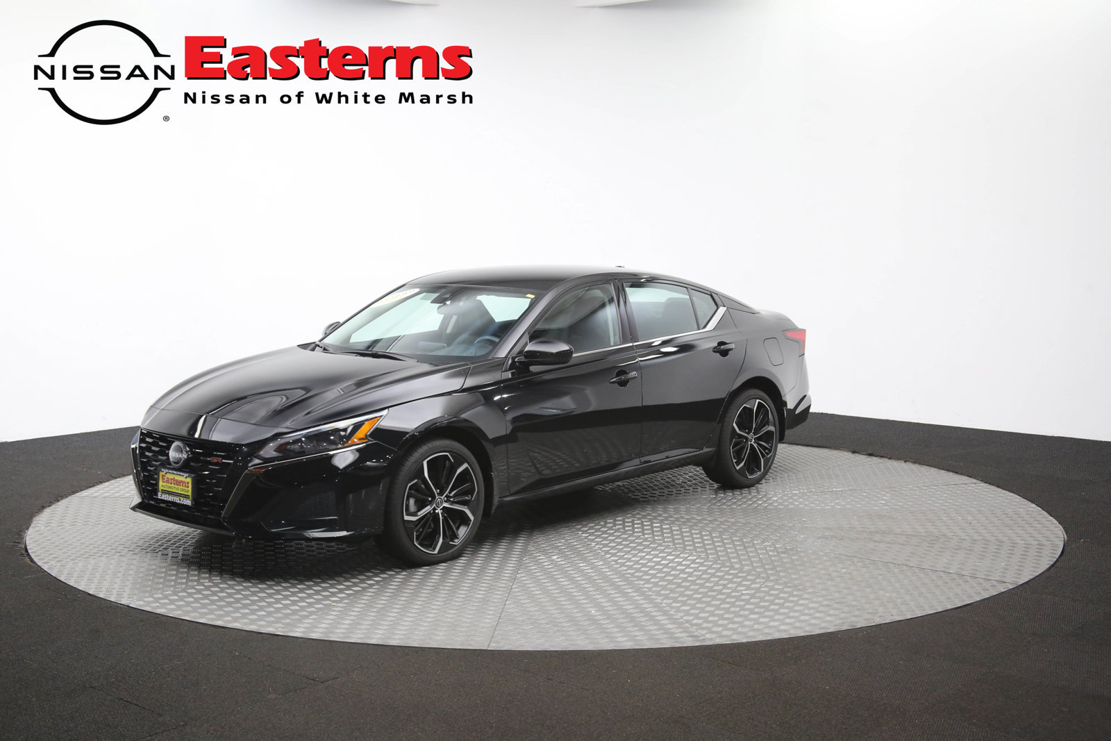 Used 2025 Nissan Altima 2.5 SR AWD/4WD image 55