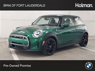 Certified 2024 MINI Cooper SE image 1