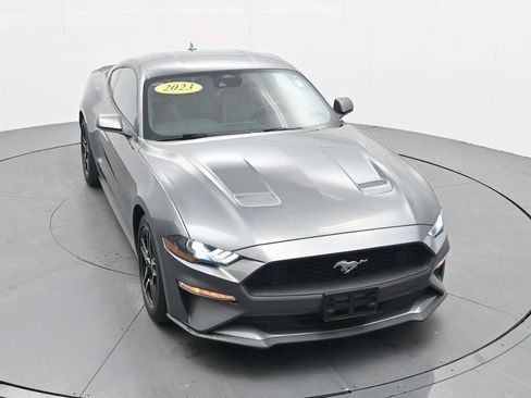 Used 2023 Ford Mustang Premium image 19