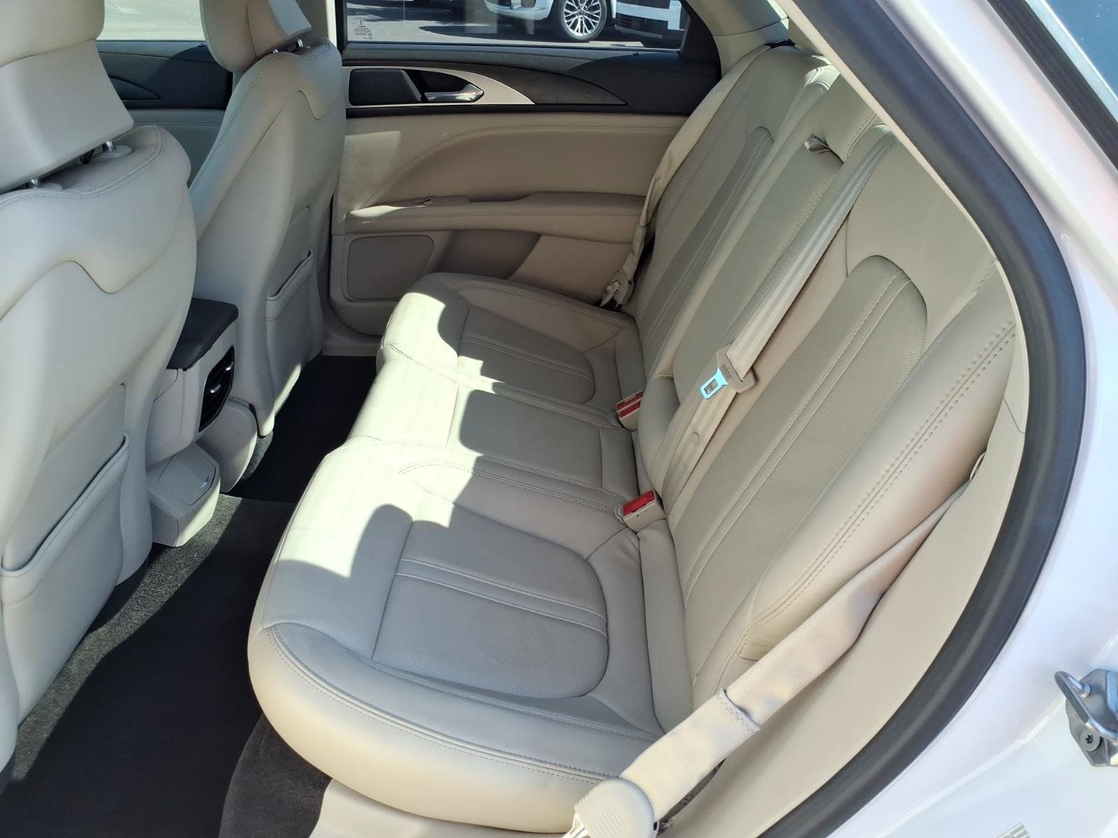 Used 2017 Lincoln MKZ Reserve w/ Technology Package FWD image 16