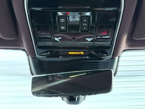 Used 2023 Land Rover Range Rover SE AWD/4WD image 28