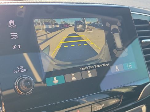 Used 2021 Honda Pilot Elite image 34