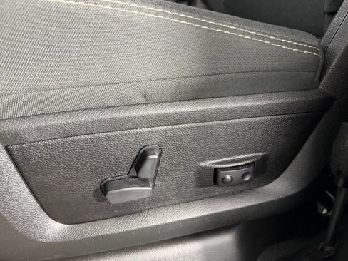 Used 2025 RAM 2500 Big Horn image 23