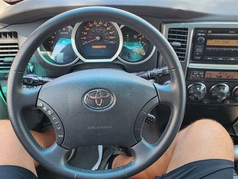 Used 2008 Toyota 4Runner SR5 AWD/4WD image 26