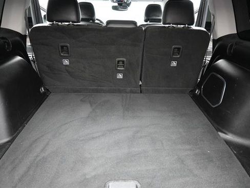 Used 2022 Jeep Grand Cherokee Limited AWD/4WD image 18