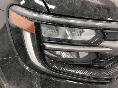 New 2026 Ford Expedition Tremor image 13