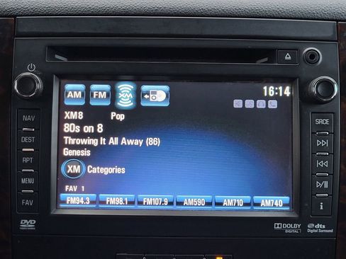 Used 2014 GMC Yukon Denali image 30