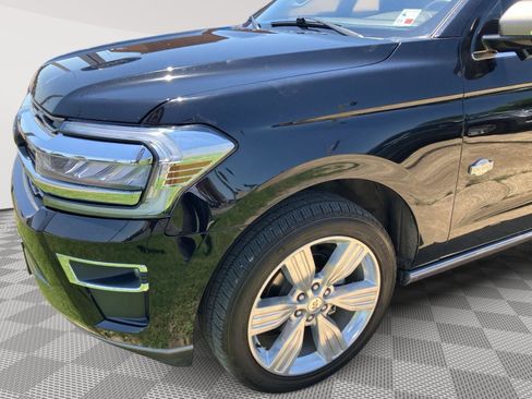 Used 2023 Ford Expedition Max King Ranch RWD image 8