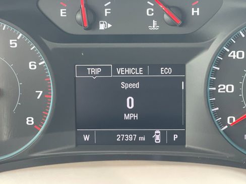 Used 2025 Chevrolet Malibu LT image 28