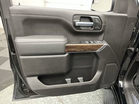 Used 2021 GMC Sierra 1500 SLT AWD/4WD image 7