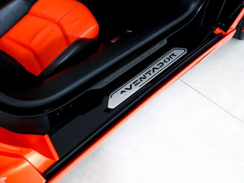 Used 2014 Lamborghini Aventador LP 700-4 AWD/4WD image 22