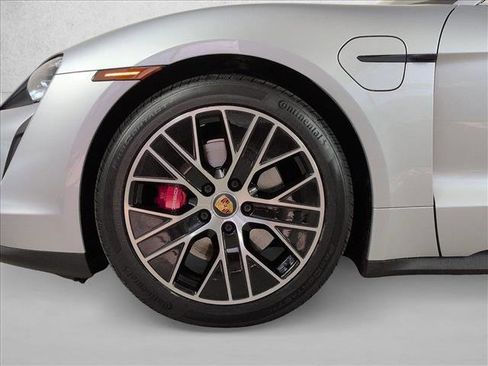 Certified 2021 Porsche Taycan 4S image 24