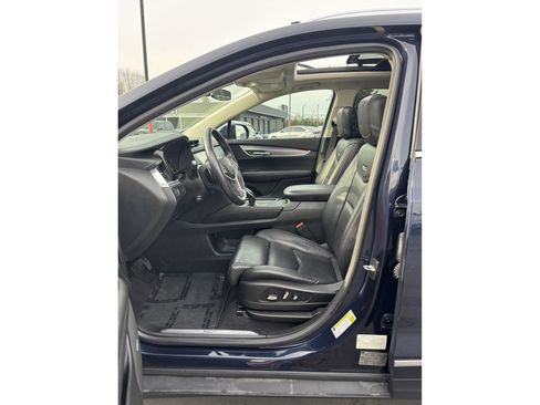 Used 2017 Cadillac XT5 Luxury image 20