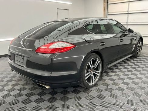 Used 2013 Porsche Panamera 4 image 18