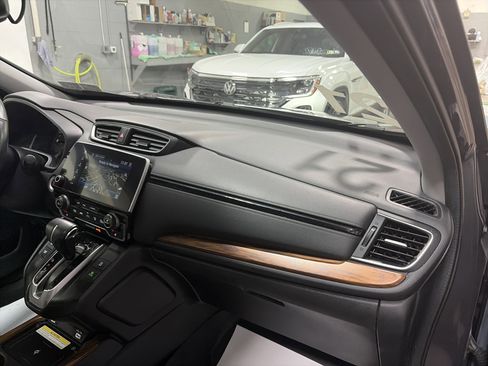 Used 2021 Honda CR-V Touring image 36