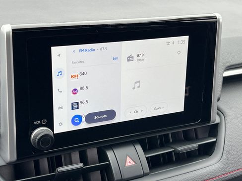 Certified 2025 Toyota RAV4 SE image 18