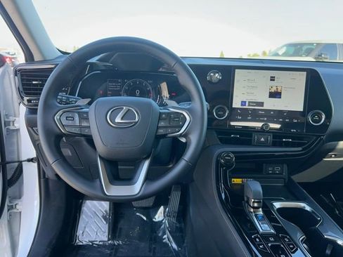 Used 2026 Lexus NX 350 AWD image 12
