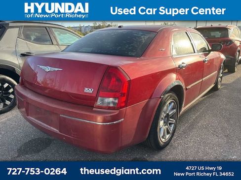Used 2007 Chrysler 300 Touring L image 3