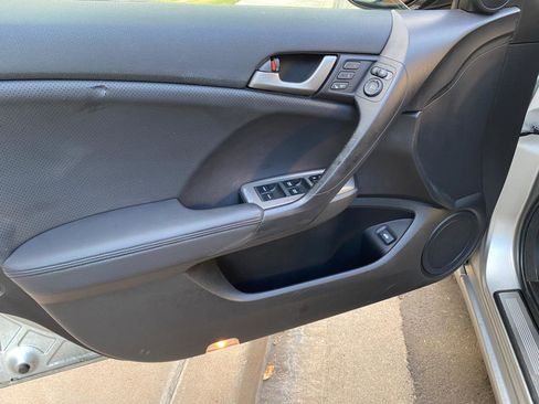 Used 2010 Acura TSX Sedan image 29