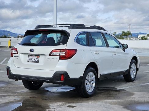 Used 2019 Subaru Outback 2.5i image 16