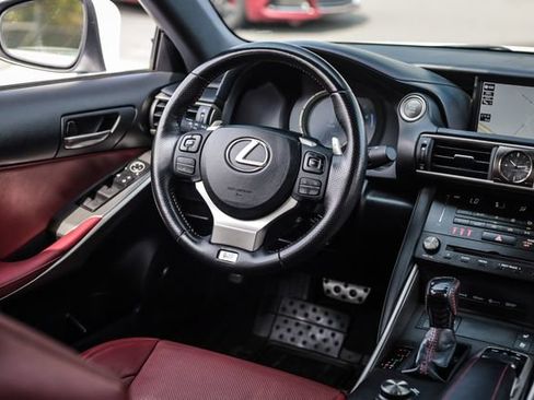 Used 2018 Lexus IS 300 F Sport w/ F Sport Package AWD/4WD image 33