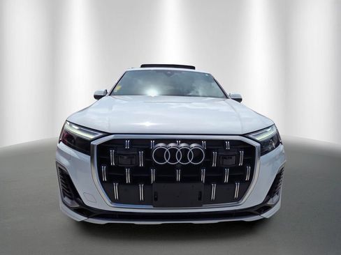 Used 2025 Audi Q7 3.0T Premium Plus AWD/4WD image 8