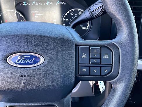 Used 2025 Ford F250 XL w/ STX Appearance Package AWD/4WD image 23