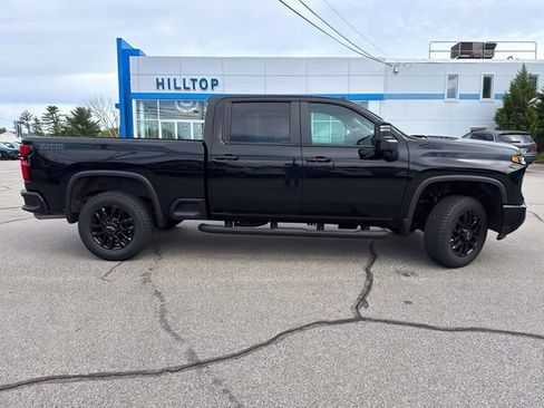 Used 2025 Chevrolet Silverado 2500 LT w/ Trail Boss Package AWD/4WD image 34