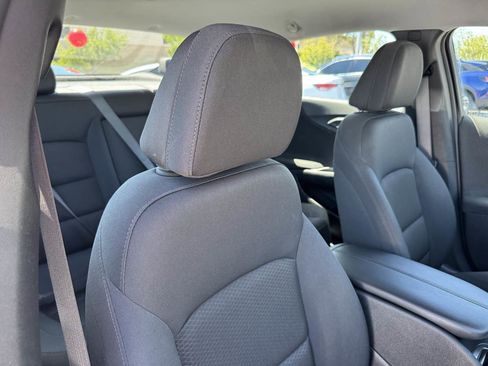 Used 2025 Chevrolet Malibu LT image 15