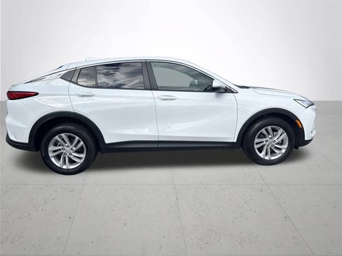 Used 2025 Buick Envista Preferred FWD image 4
