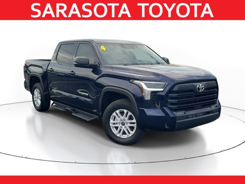 Used 2024 Toyota Tundra SR5 w/ SR5 Convenience Package AWD/4WD image 1