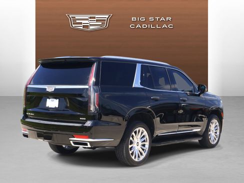 Used 2023 Cadillac Escalade Premium Luxury AWD/4WD image 5