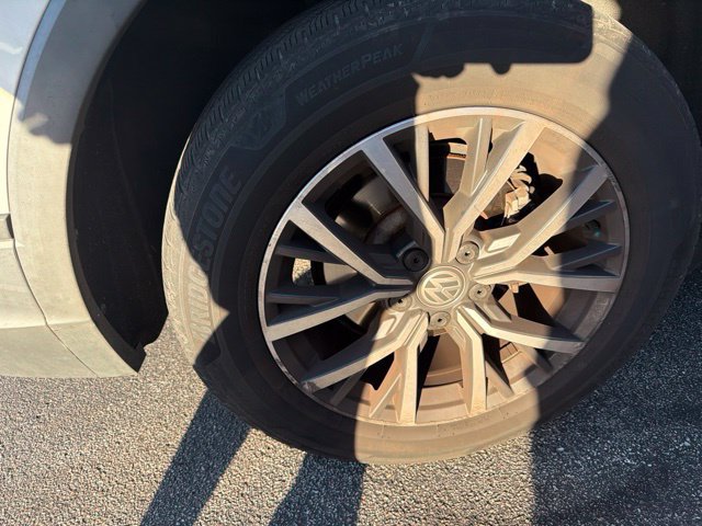 Used 2019 Volkswagen Tiguan SE AWD/4WD image 13