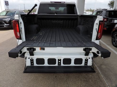 Certified 2023 GMC Sierra 1500 SLT image 20