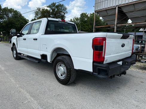 Used 2023 Ford F250 XL w/ 360-Degree Camera Package RWD image 3