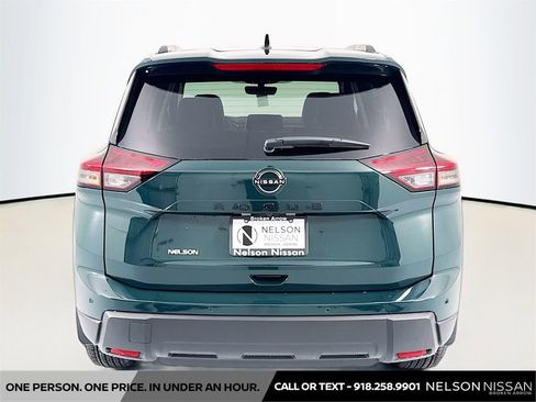 New 2026 Nissan Rogue SV FWD image 6